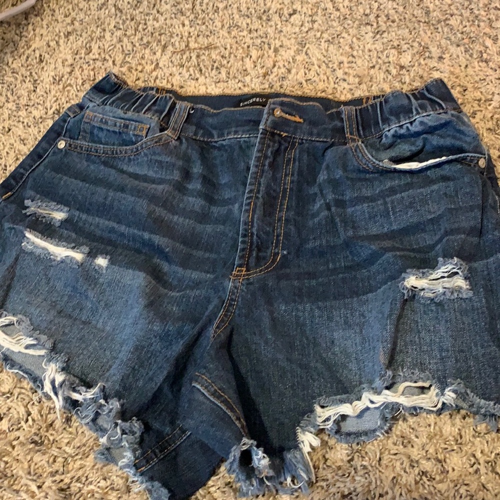 Sincerely Jules size 11/30 shorts